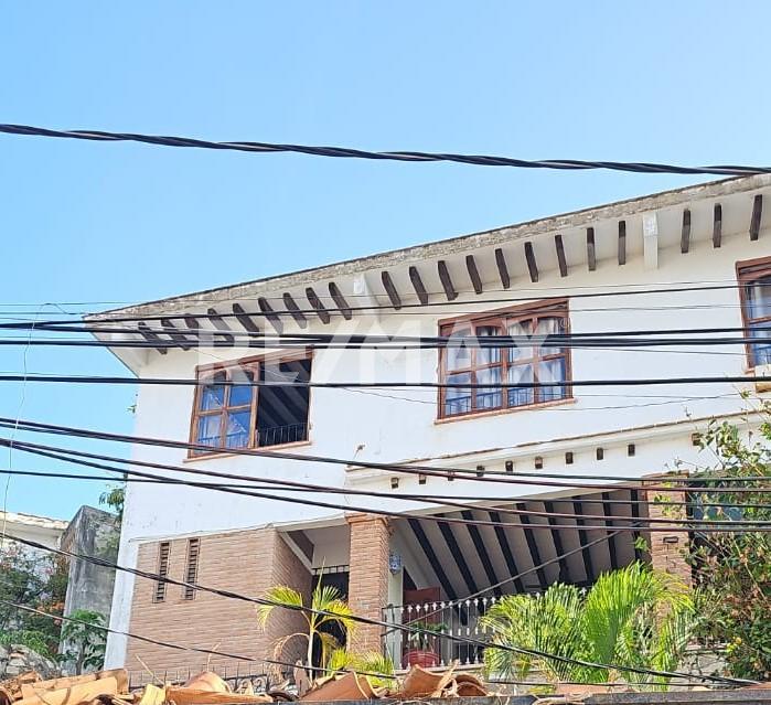 SE RENTA CASA SOLA EN COSTA AZUL ACAPULCO A DOS CUADRAS DE AV COSTERA MIGUEL ALEMAN