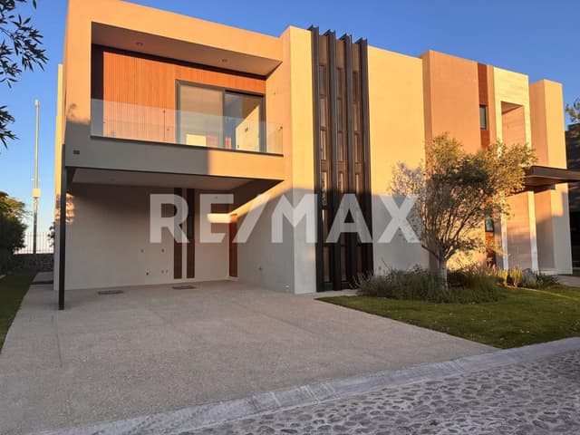 Casa Venta en el Campanario en Venta, Querétaro