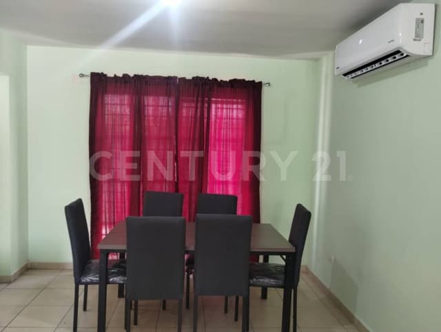 Casa en Renta Fraccionamiento Los Almendros, Guadalupe Nuevo León.