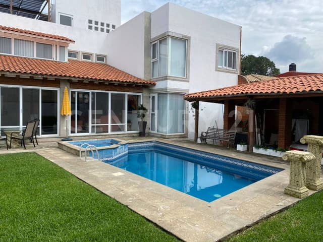 EXCLUSIVA CASA EN FRACCIONAMIENTO ZONA NORTE