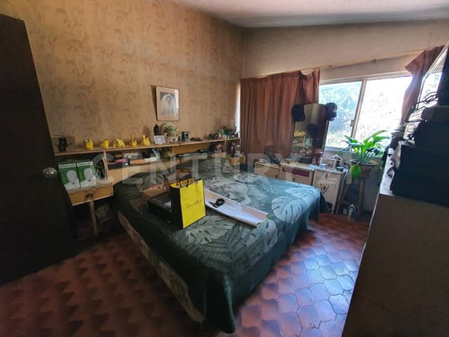 CASA PARA REMODELAR EN FRACCIONAMIENTO LOMAS DE COYUCA EN CUERNAVACA, MORELOS.