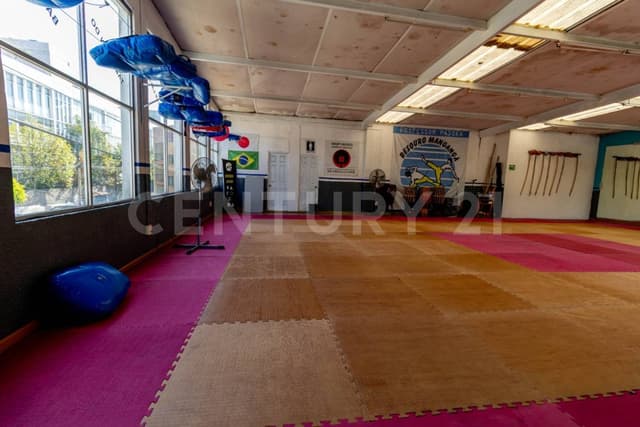 Terreno en venta, Col. Ciudad Granja, Zapopan, Jal.