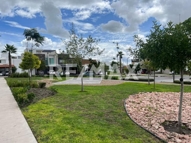 RCV CASA VENTA LOMAS DE JURIQUILLA