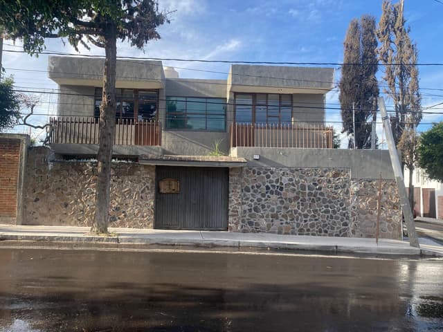 Casa en venta en Querétaro , excelente inversión , para remodelar